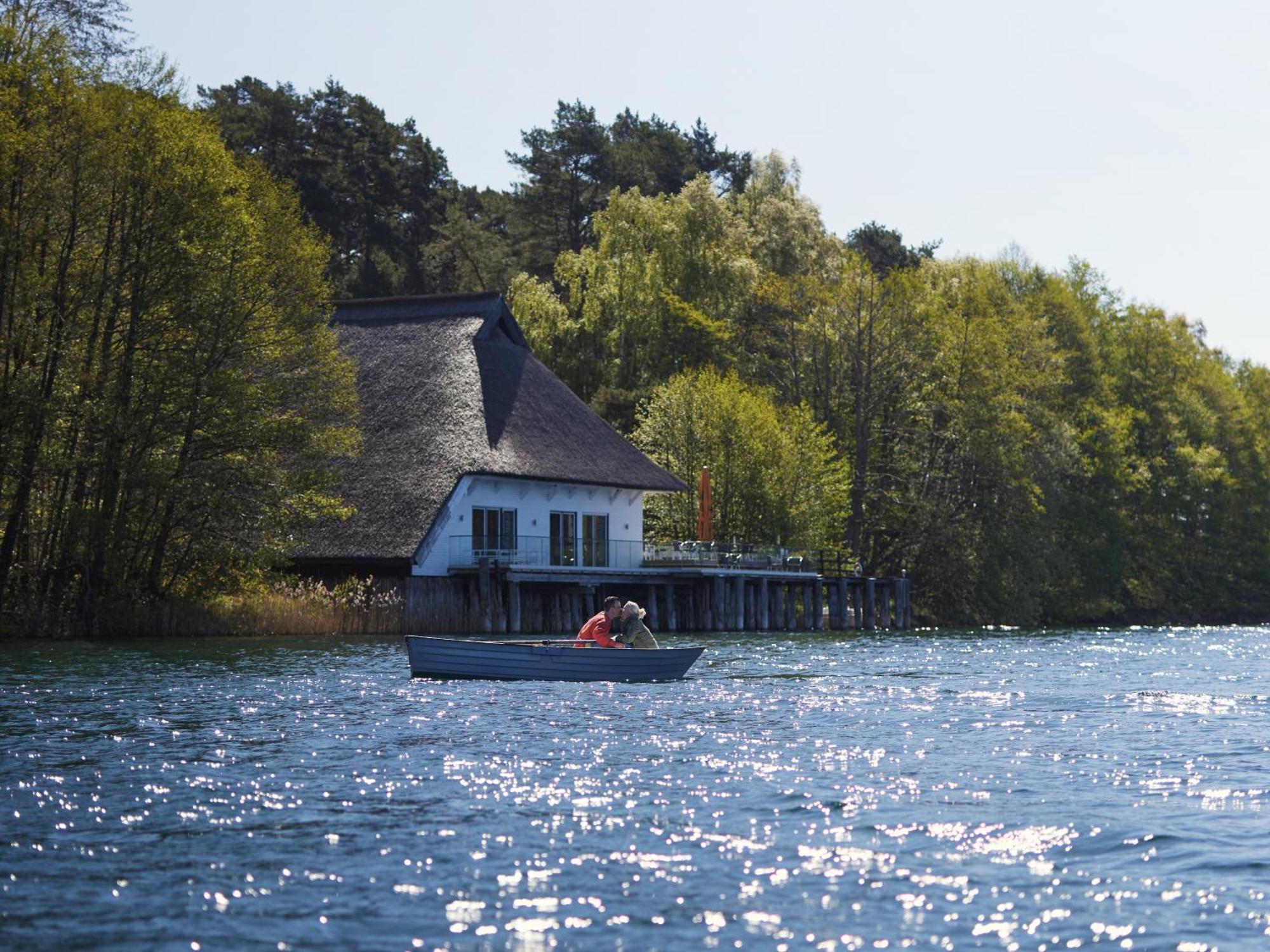 Van Der Valk Naturresort Drewitz Nossentiner Huette Zewnętrze zdjęcie